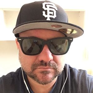 Meet your Posher, Johnnie